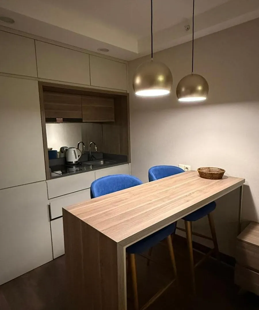 Adlia Flight Spot Apartment Batumi